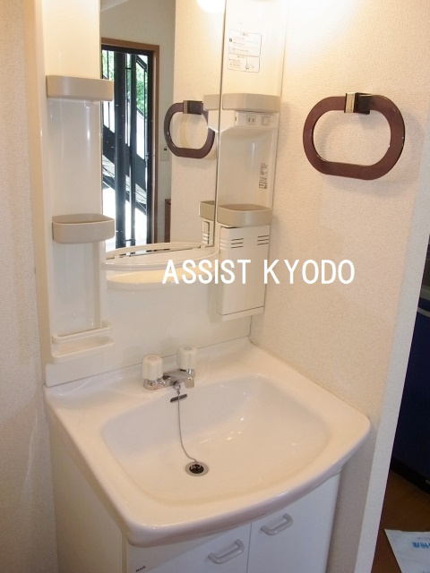 セレーネの独立洗面台