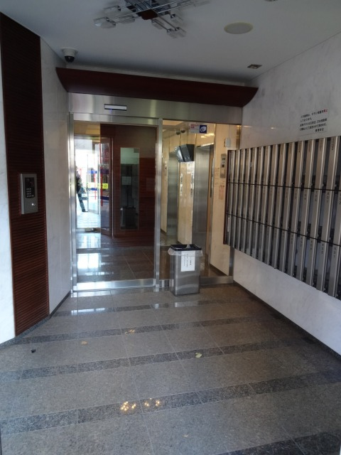 アクトフォルム武蔵小山のロビー