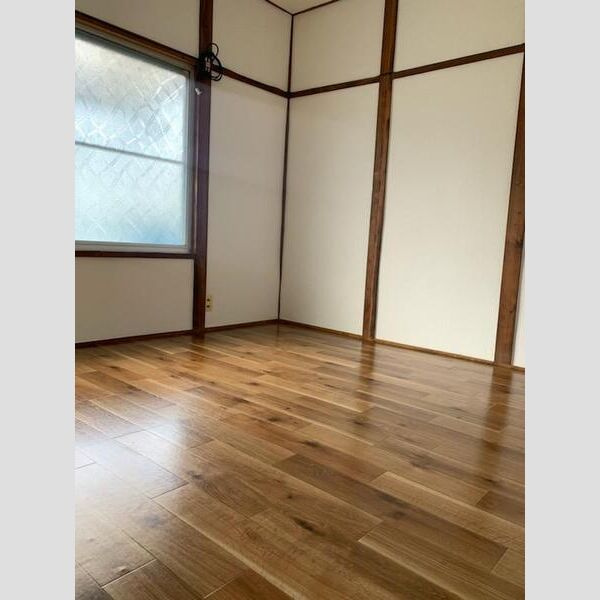 Re-Home上701の内装