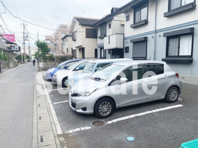 セジュール大宮西の駐車場|駐車場です☆