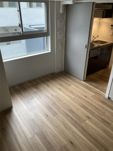神戸元町Noahの居間・リビング