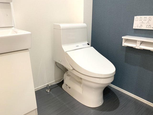 エマーブルのトイレ|落ち着いたトイレです