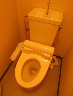 土屋ビルのトイレ