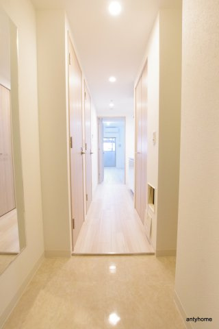 ワールドアイ難波南PORTA 仲介手数料無料の内装
