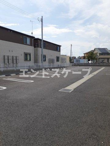 ハイウィローの駐車場|高崎、前橋のお部屋探しはエンドスケープまで！お客様の理想お聞かせ下さい♪