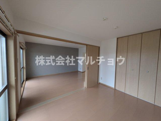 サンセットの洋室|ゆったりした洋室です