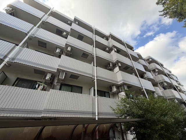 川崎市麻生区上麻生５丁目の賃貸マンション