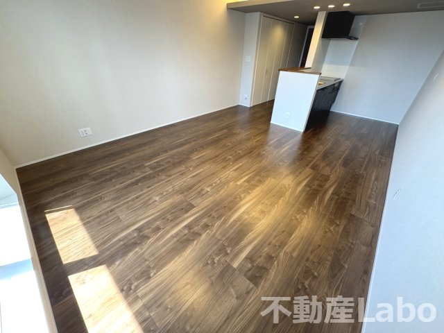ベレオ安宅の洋室