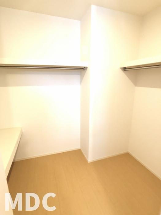 サンシャイン見白　A棟の収納