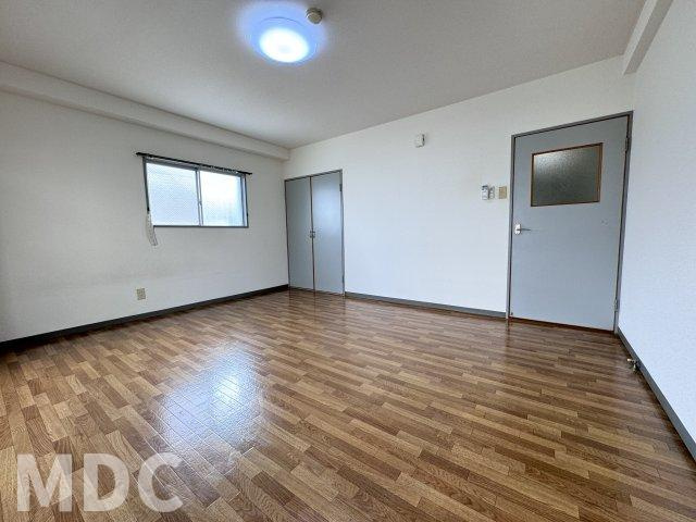 徳島市佐古四番町の賃貸マンションの洗面所