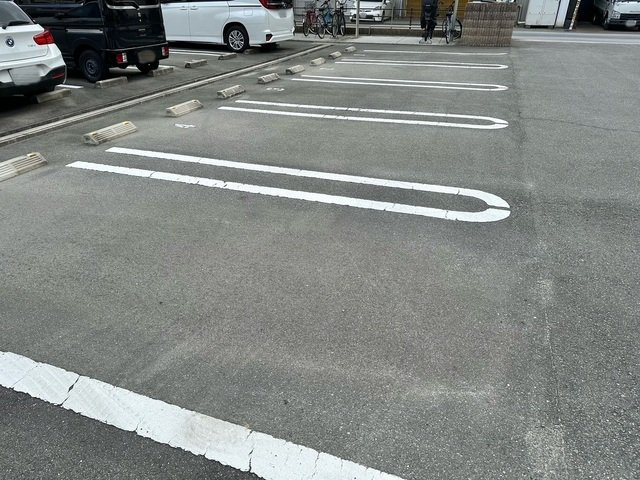 リエート　新田　Ⅰの駐車場|駐車場があります
