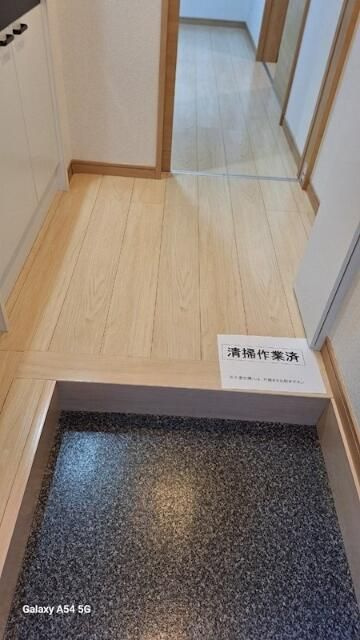 ロンディネ鷺ノ宮の玄関