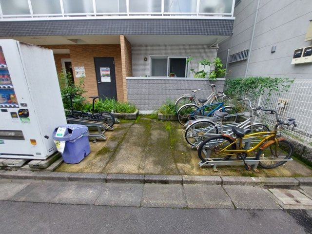 b'CASA浅草イーストのその他共用部分|駐輪場