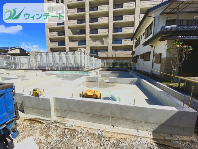 土浦市荒川沖東6期　新築戸建の外観|現在基礎工事中！着々と形になっていく様子を見学することもできます♪
