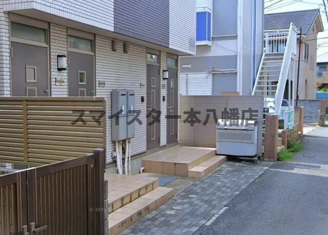 プリマベーラ本中山のエントランス