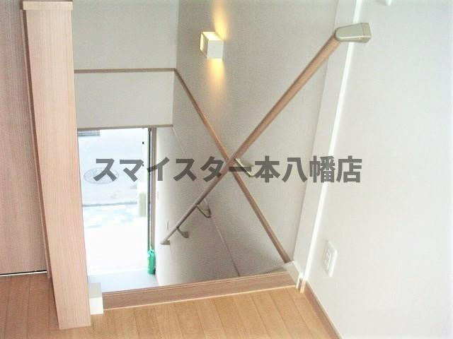 プリマベーラ本中山の玄関