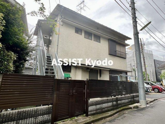 世田谷区砧８丁目のアパート