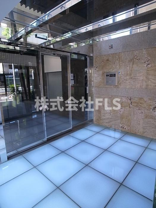 新宿区新小川町の賃貸マンションのエントランス|★人気の飯田橋駅近くの１DK！★来店不要でご案内★