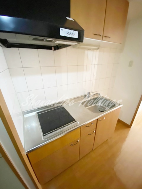 平塚市明石町の賃貸マンションのキッチン
