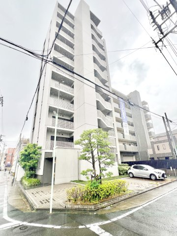 エルスタンザ名駅西の外観