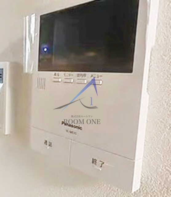 セントラル東中野のセキュリティ|モニター付きインターホンです。