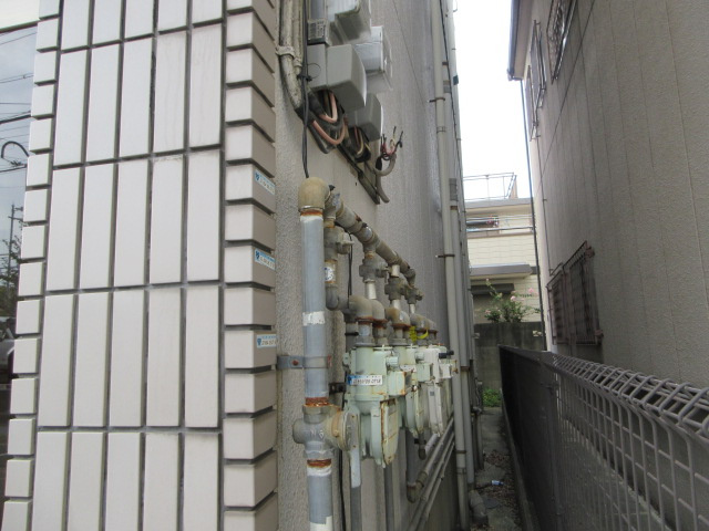 東大阪市若江本町４丁目の倉庫