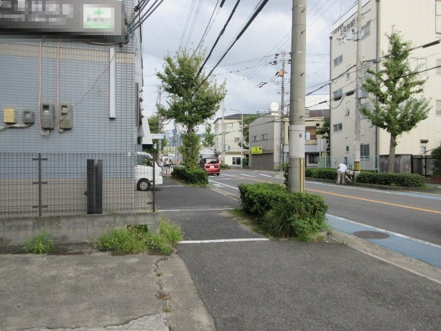 東大阪市若江本町４丁目の倉庫