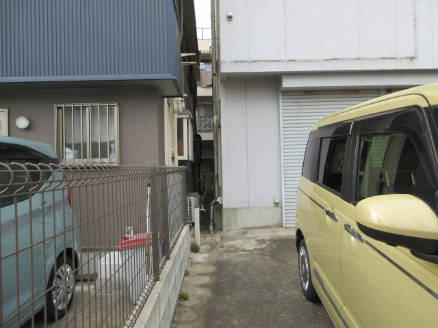 東大阪市若江本町４丁目の倉庫