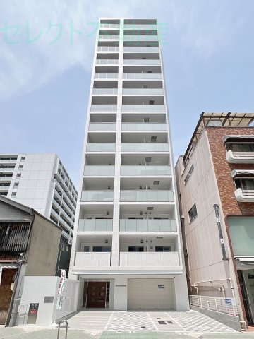 クレストタワー栄の外観