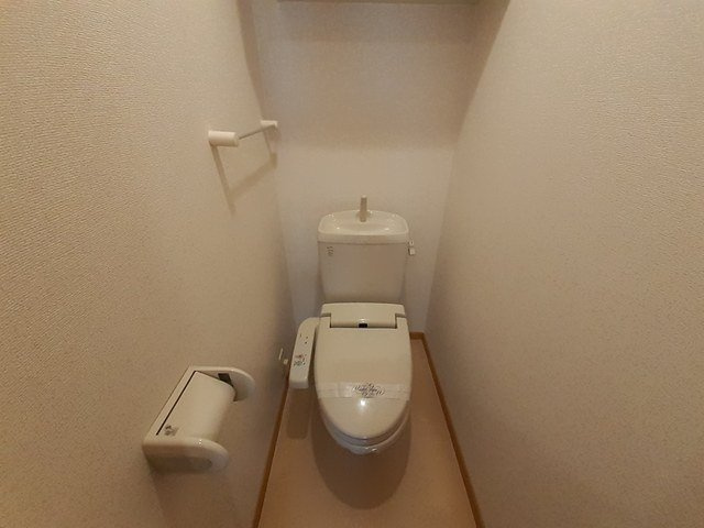 ピュア　ファウンテン　ヴィラⅡのトイレ|コンパクトで使いやすいトイレです