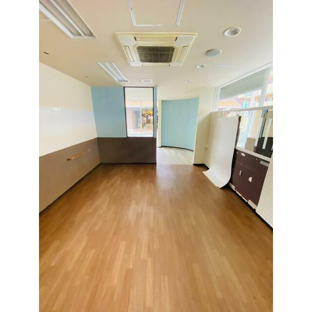 城東町テナントの内装