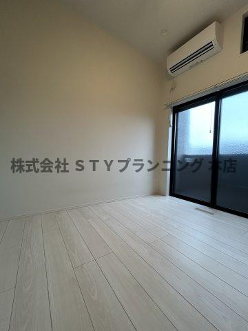仲介手数料0円！ハーモニーテラス新守山南の居間・リビング
