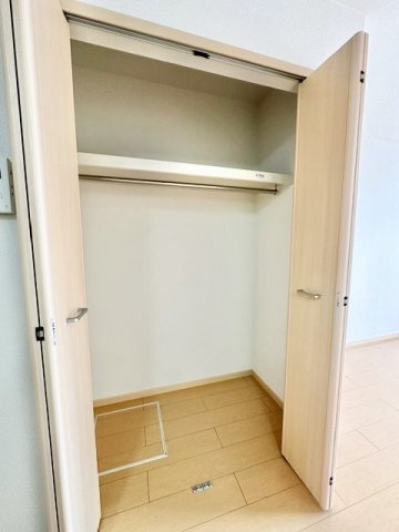 エレガンシア・ユキの収納|便利な収納スペースです