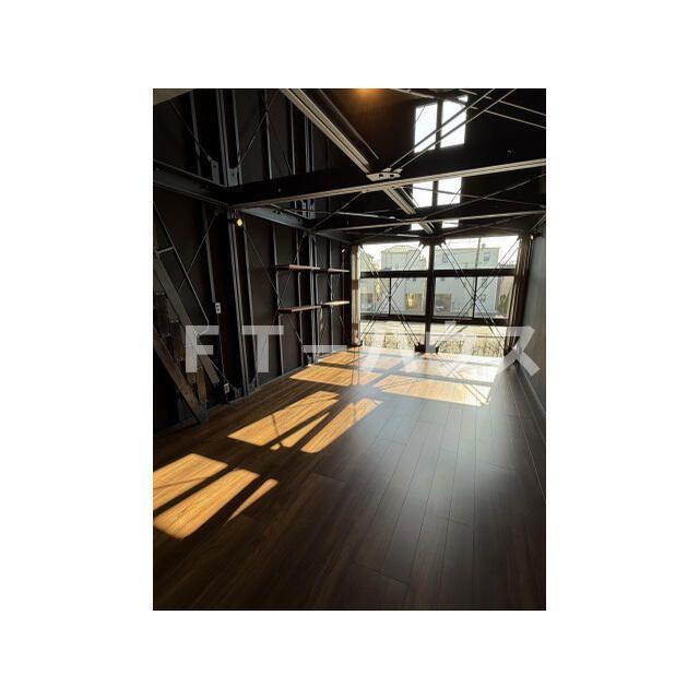 ＬＡＮＤ　ＢＡＳＥ　ＩＣＨＩＫＡＷＡ　Ａ棟の内装