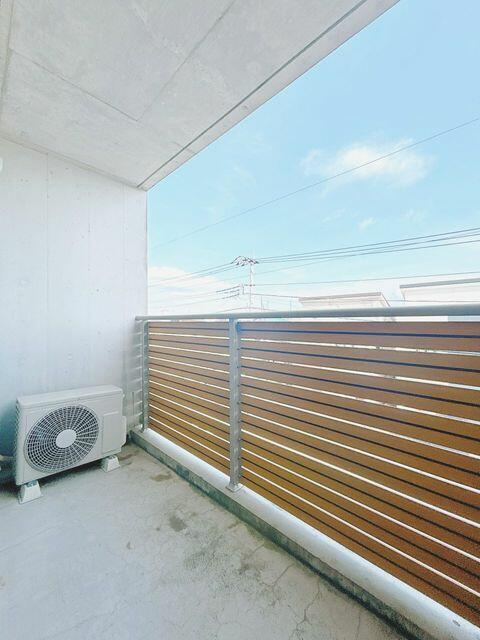富士市中丸の中古一戸建|【２階バルコニー】