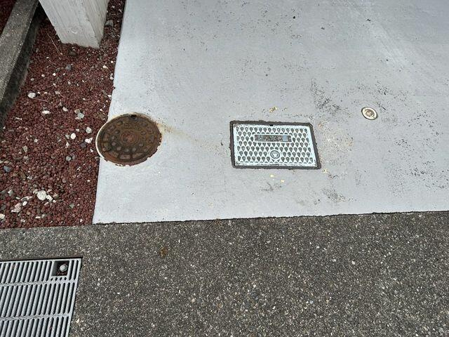 富士市中丸の中古一戸建|【水道メーター、公共下水マス】