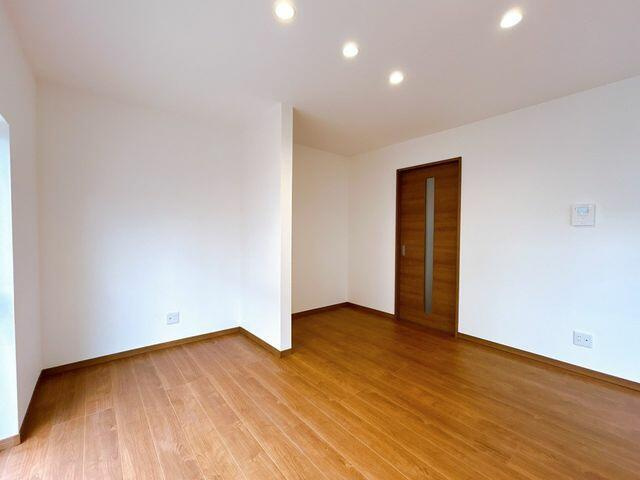 富士市宮島の中古一戸建|【リフォーム済】１階６帖和室…