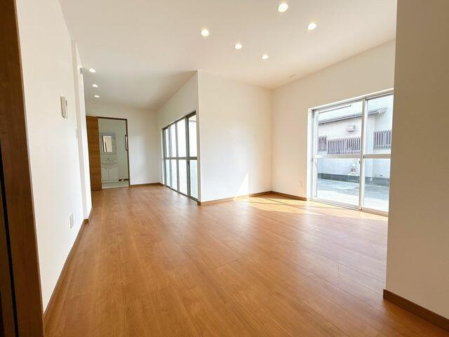 富士市宮島の中古一戸建|【リビング】