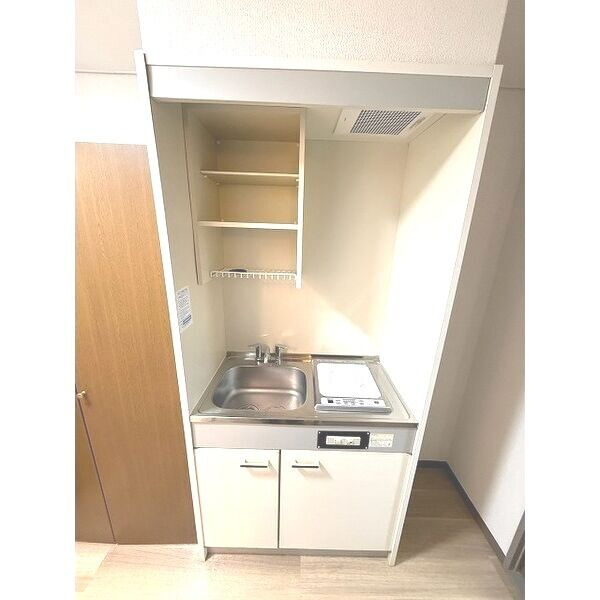 フェニックス下新庄のキッチン
