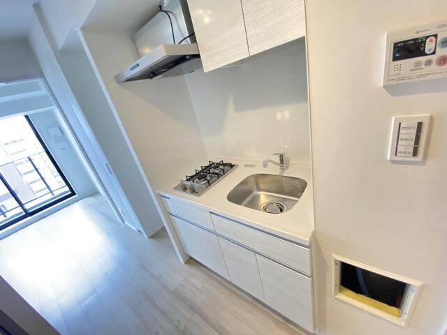 ＯＮＥ　ＲＯＯＦ　ＲＥＳＩＤＥＮＣＥ　ＮＩＳＨＩＮＩＰＰＯＲＩ(ワンルーフレジデンスニシニッポリ)のキッチン