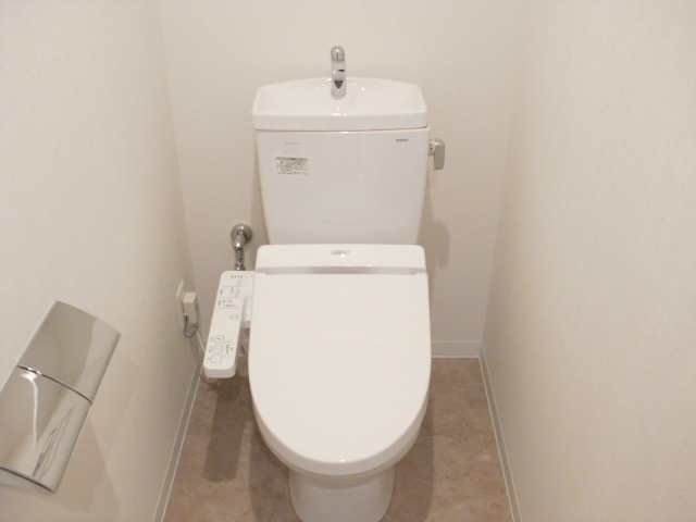 シャンテ与力町のトイレ