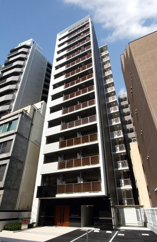 プライムアーバン御堂筋本町の外観