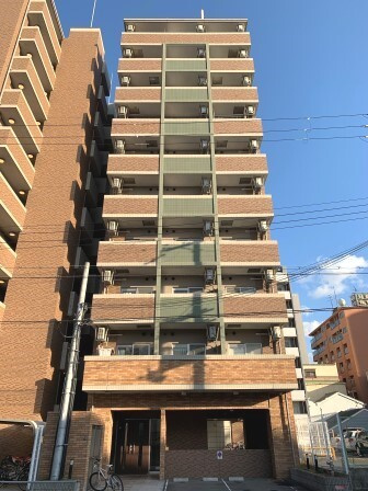 サムティ阿波座Lussoの外観