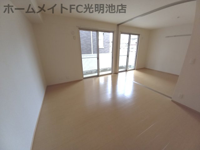 プレミールの居間・リビング