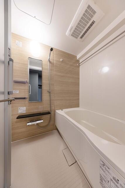 Ｓ－ＲＥＳＩＤＥＮＣＥ亀戸ｂａｌｍ(エスレジデンスカメイドバーム)の浴室