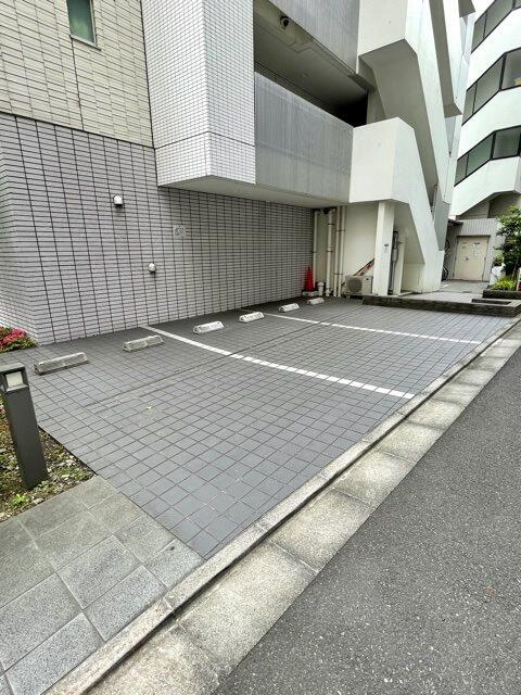 レジディア新御徒町(レジディアシンオカチマチ)の駐車場