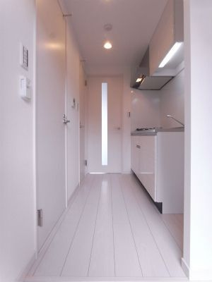リブリ・T Eastの玄関