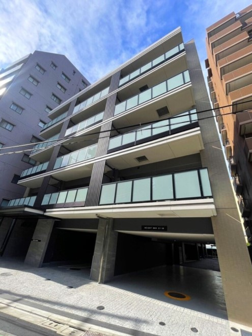 荒川区荒川４丁目の賃貸マンションの外観