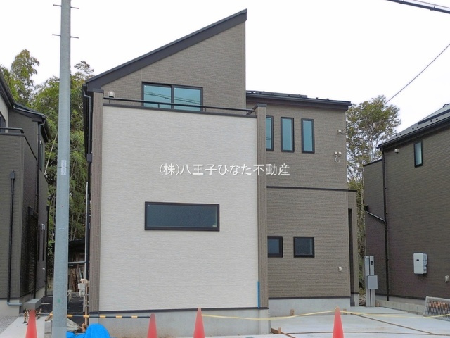 『八王子市新築戸建て』八王子市四谷町736-1【仲介手数料無料】　２期の外観|～仲介手数料無料☆八王子ひなた不動産～八王子市四谷町　新築戸建て
