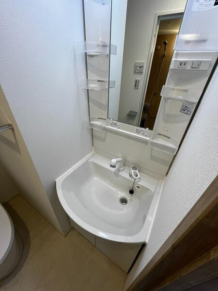 アーバンパークお花茶屋の洗面所